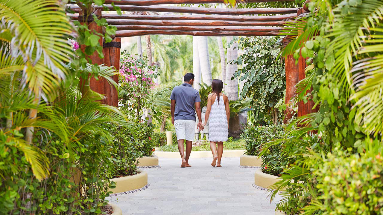 Thompson Zihuatanejo, A Resort, By Hyatt Hotel 5*