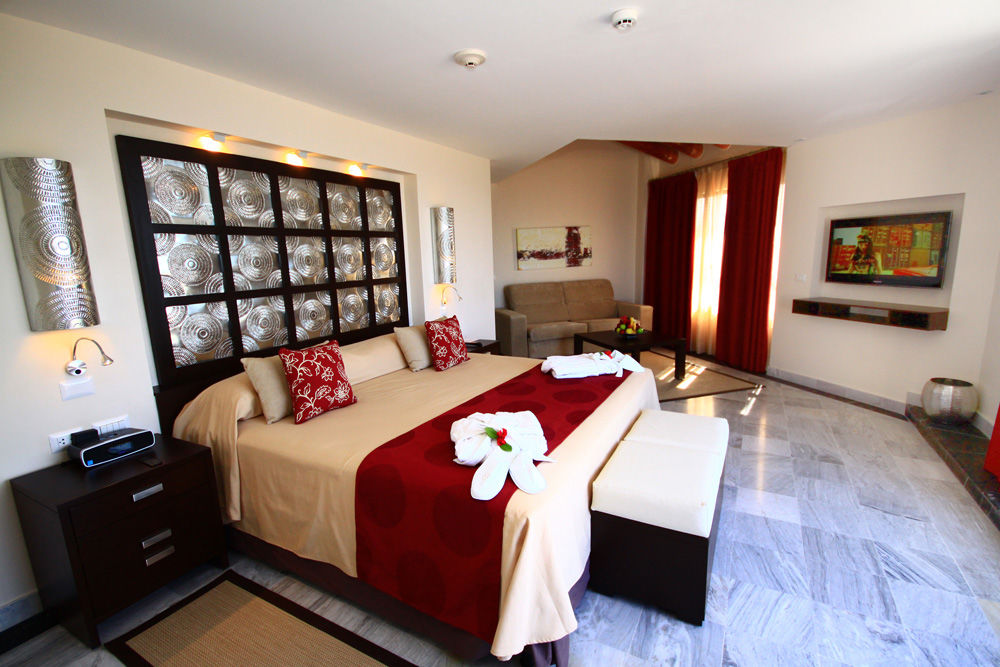 Occidental Resort 4*