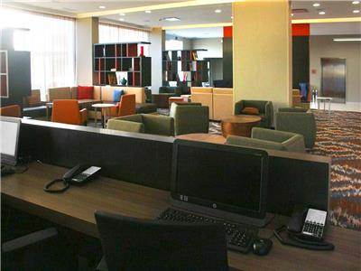 Courtyard By Marriott