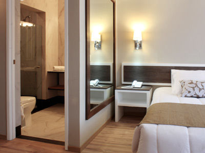 Hotel Plaza Revolucion 4*