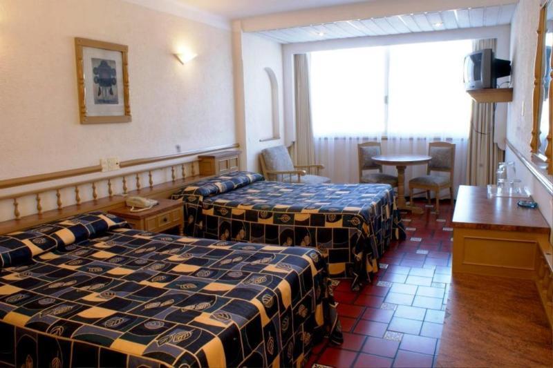 Colonial De Hotel 3*