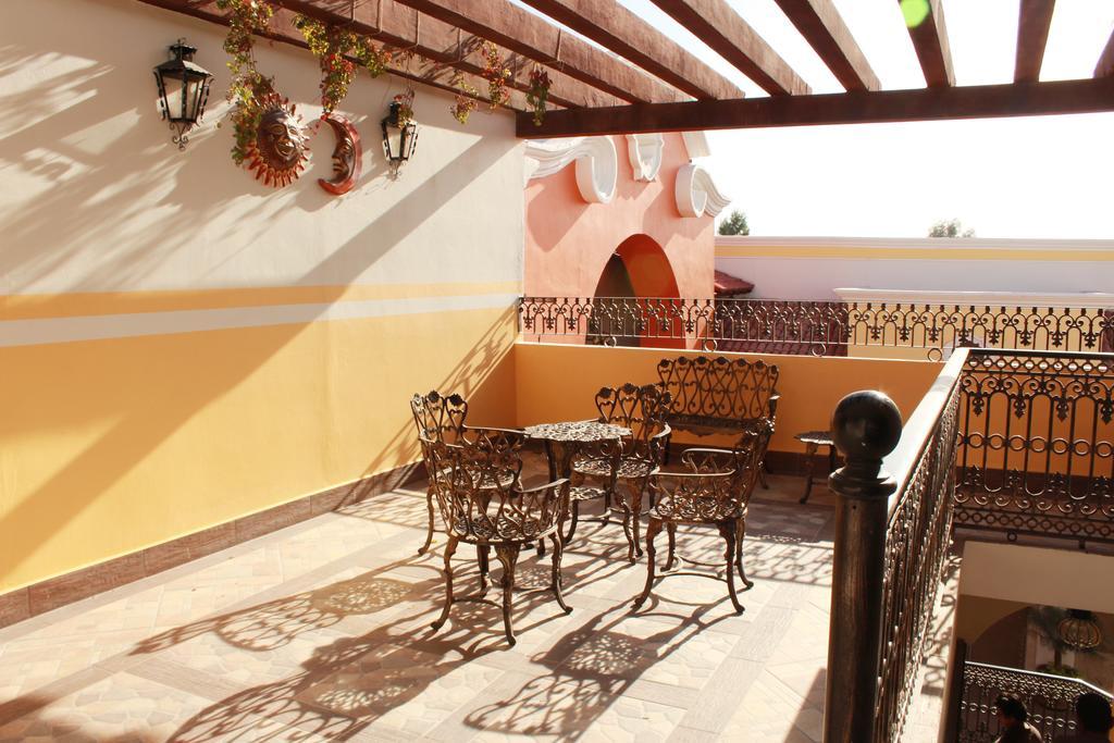 Hotel Cielito Lindo 3*