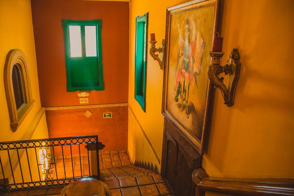 Cosmos Don Carlos Hotel