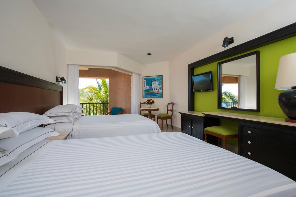 Barcelo Huatulco Resort 5*