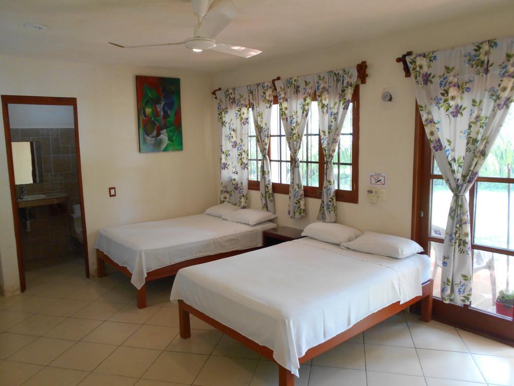 Casa Madrid Bacalar