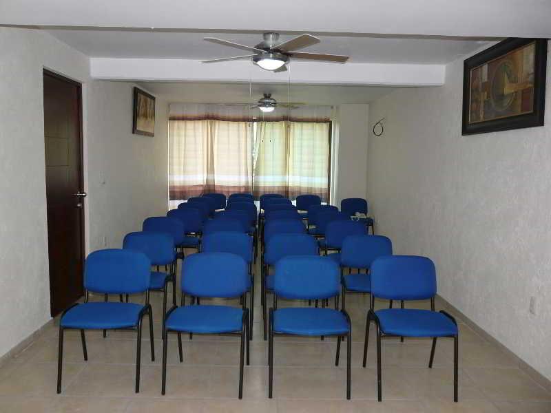 Hotel Guiva Huatulco 3*