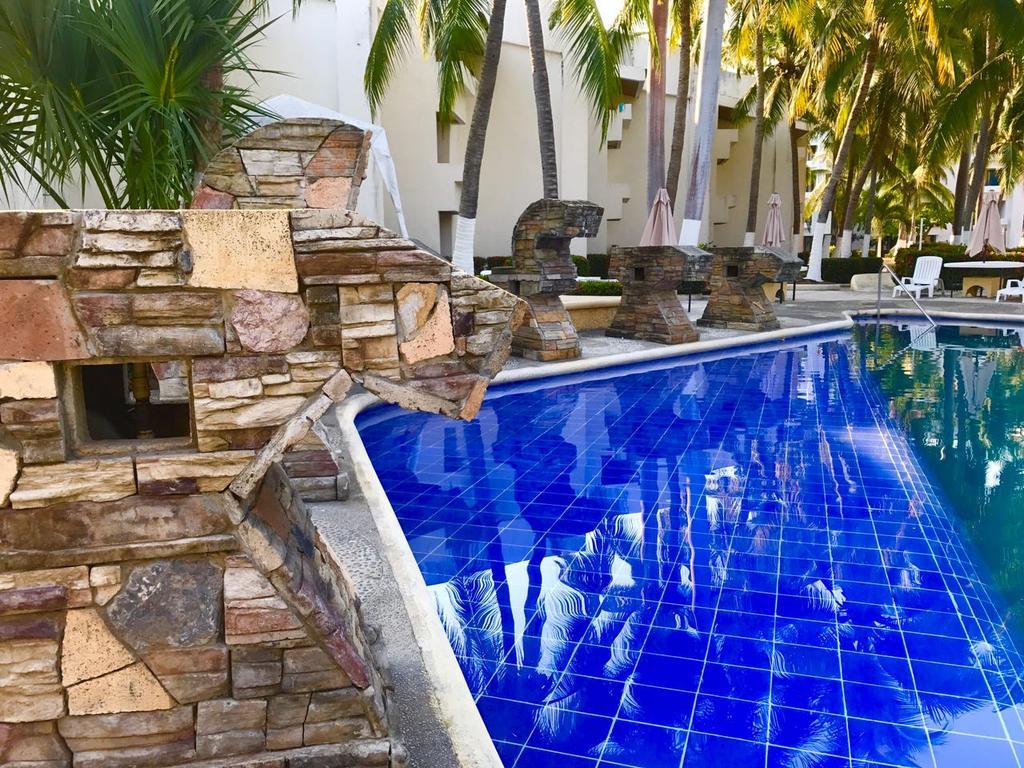 Ixtapa Palace