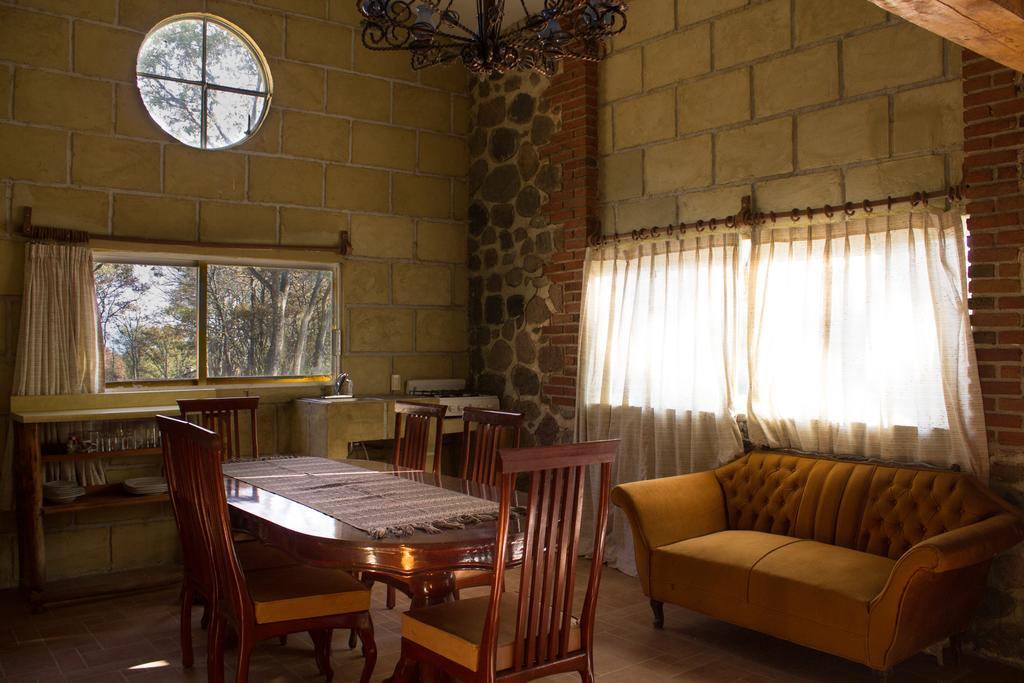 Country house Rancho Madronos Villa del Carbon
