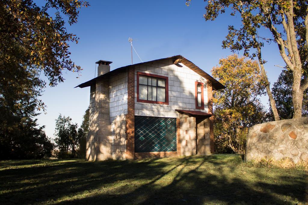 Country house Rancho Madronos Villa del Carbon
