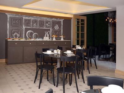 Hotel Plaza Revolucion 4*