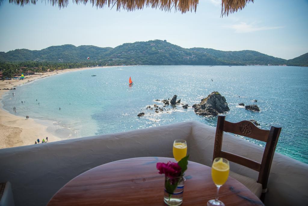 El Murmullo Villa Zihuatanejo