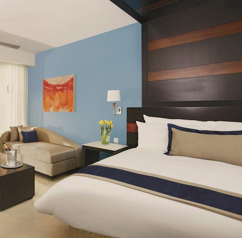 Secrets Huatulco & (adults Only) 5*