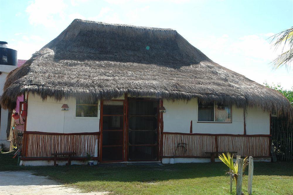 Golden Paradise Hostel