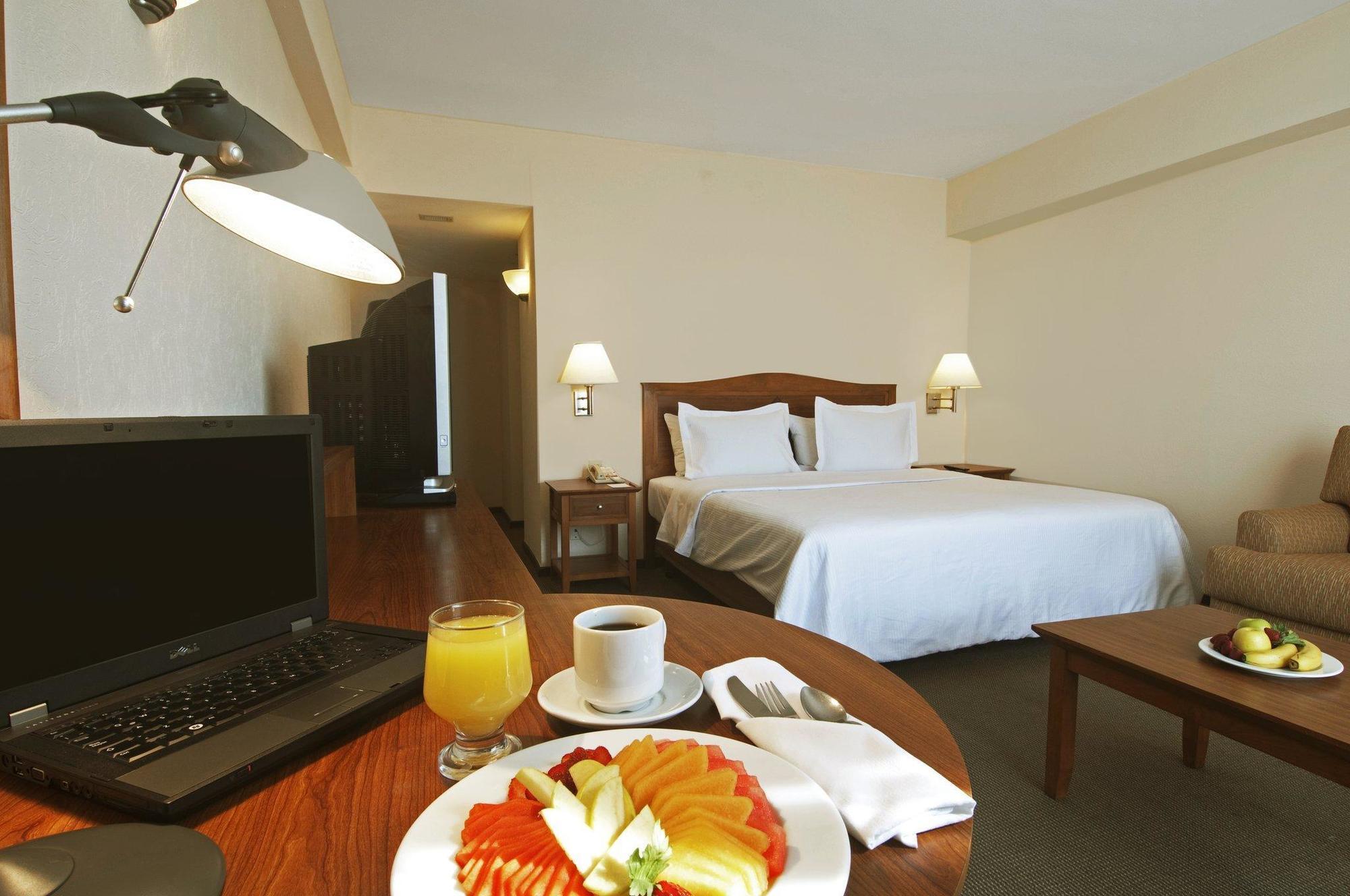Hotel Fiesta