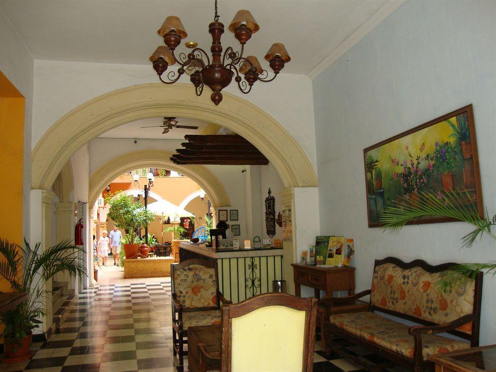 Hotel Mision 3*