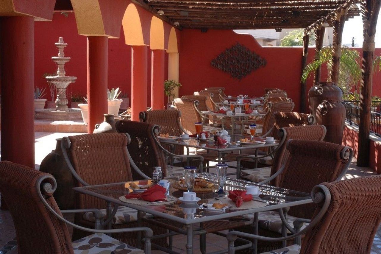 De Flores Bed & Breakfast 4*
