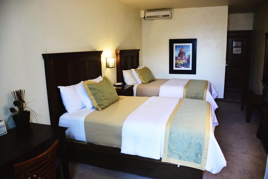 San Carlos Hotel 4*