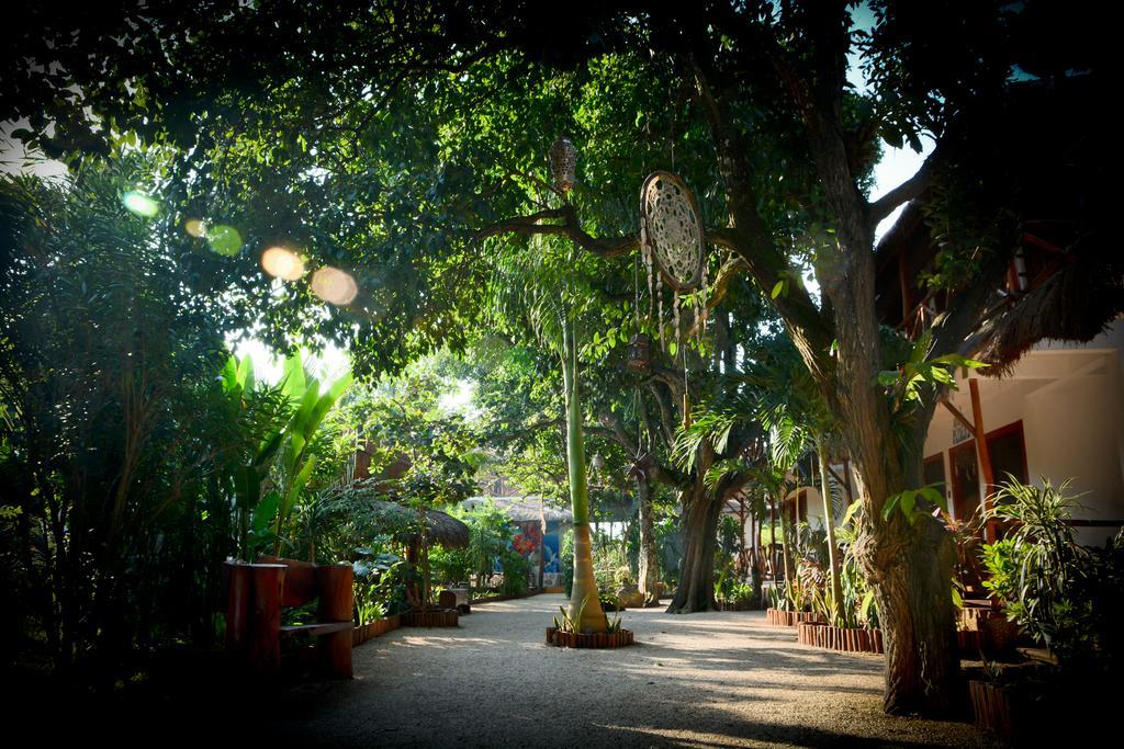 Hotel Zentik Project & Saline Cave 3*