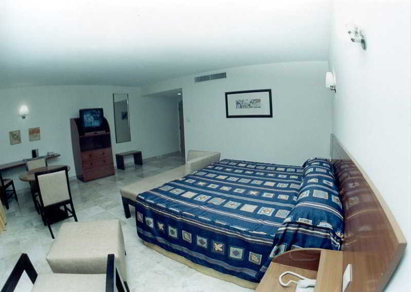 Rivoli Select 4*
