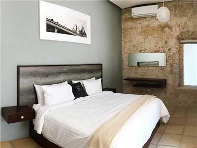 El Encanto Hotel