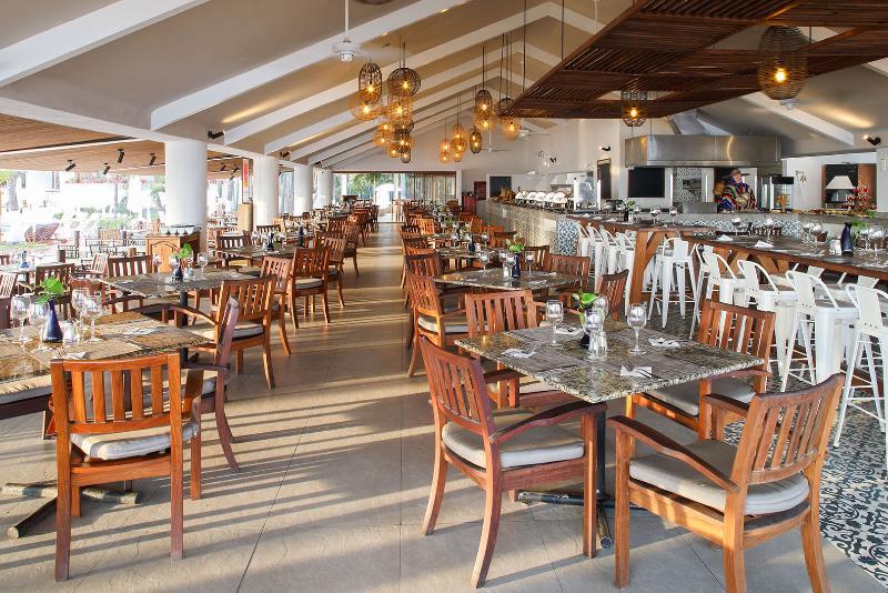 Emporio Ixtapa