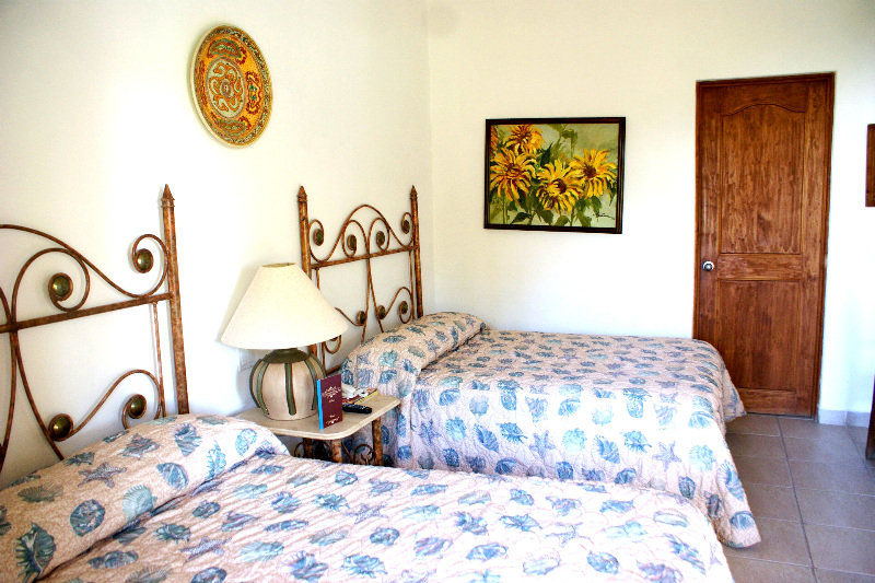 El Encanto & Hotel