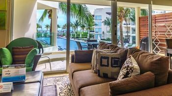 The Elements Apartment Playa del Carmen