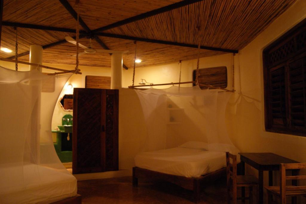 Hotel Y Pizzeria La Termita 3*