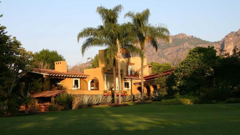 Hotel Amomoxtli Tepoztlan