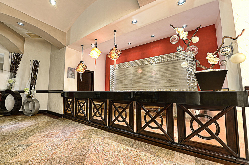 Azul Talavera Country Club Hotel 5*