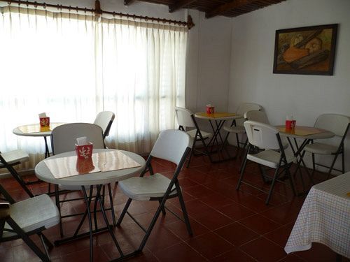 Hostal Haina Hostel *
