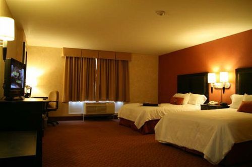 Hampton By Hilton 3*