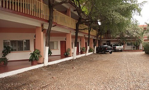 La Quinta Real Hotel 4*