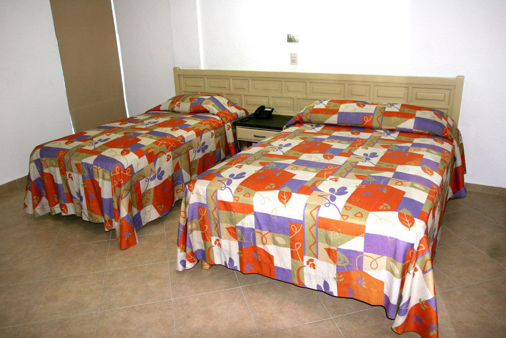 Hotel Del Valle 2*