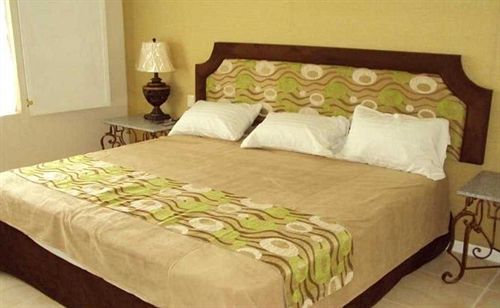 Zar Mochis Hotel
