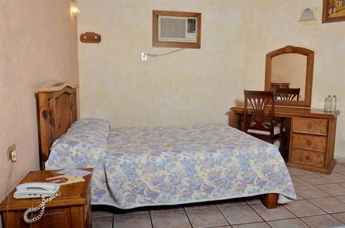 Fuentes Hotel Los Mochis
