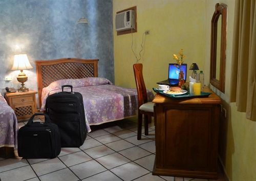 Fuentes Hotel