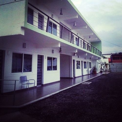 & Mo Sak Hotel 4*