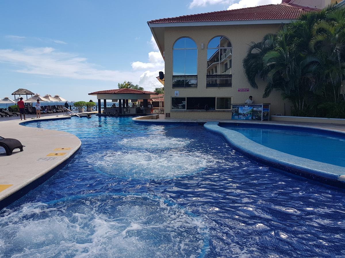 Frente Al Mar Apartment Cancun