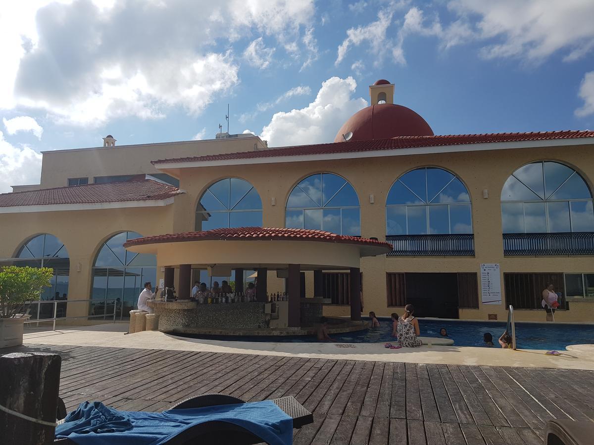 Frente Al Mar * Cancun