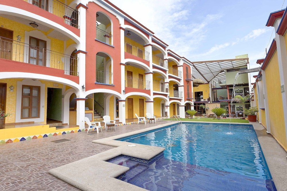 La Casona & 4*