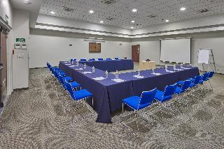 Fiesta Express Hotel 4*