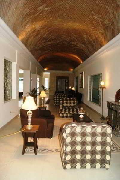 Savoy Express 3* Torreon