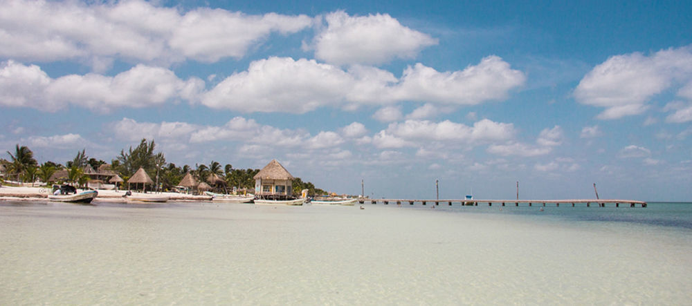 Casa Maya Hotel