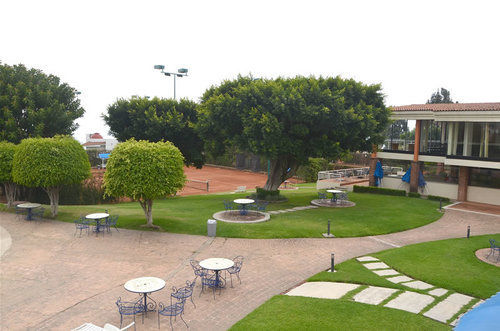 Internacional & Club 4* Cuernavaca