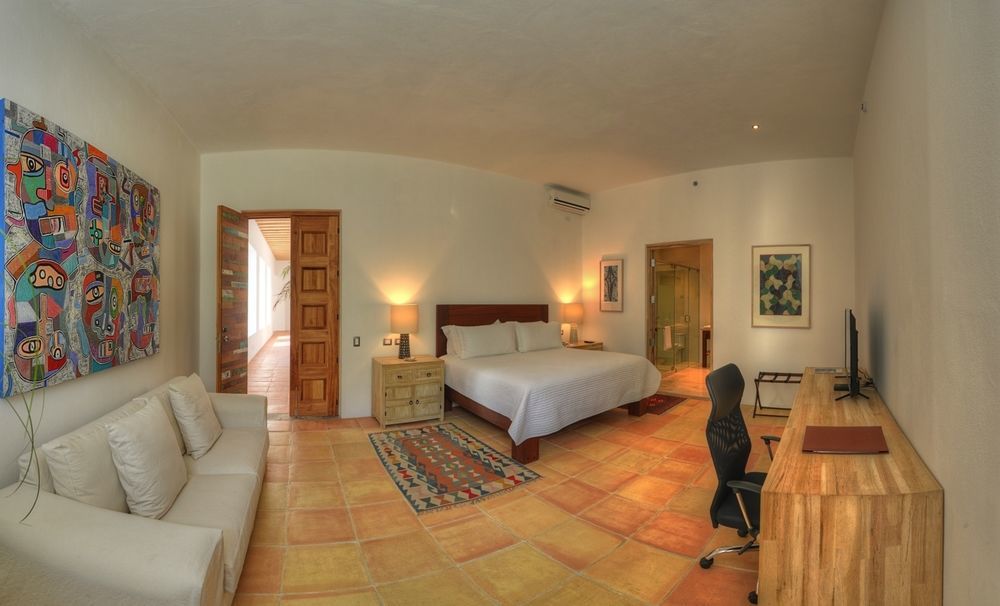 Hotel Boutique Casareyna 5*