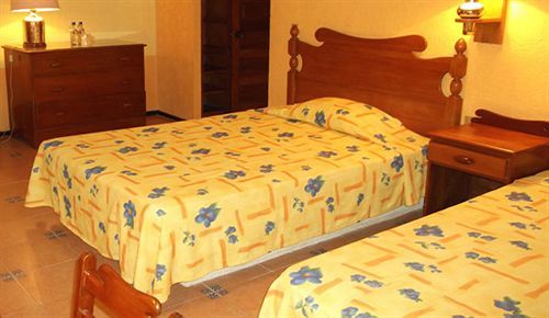 Taninul Hotel Los Puentes
