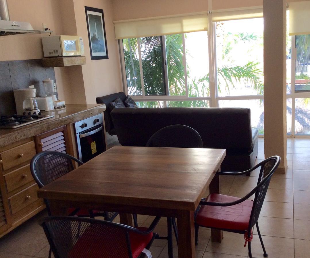 Atlas - Ocean Front Apartment *