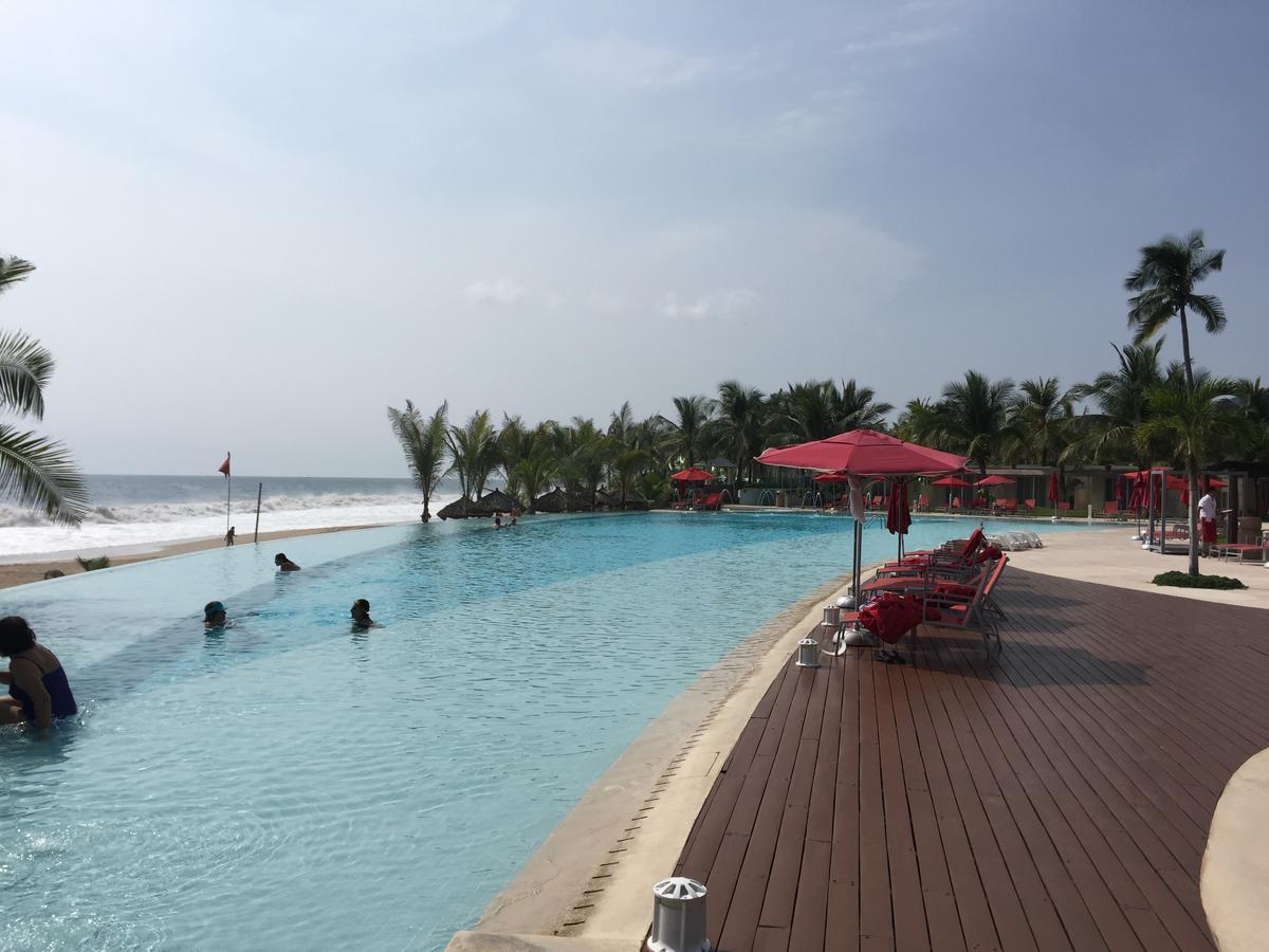 Bay View Grand Marina 1605 Sur