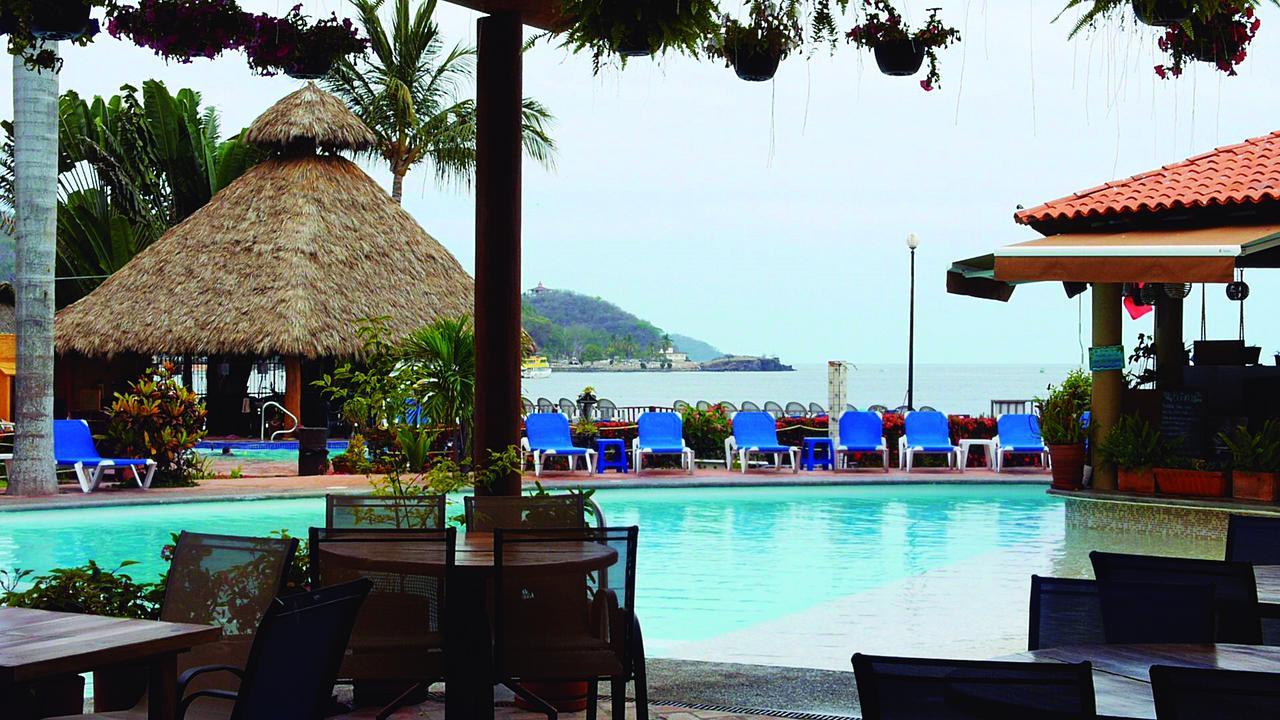 Cabanas Del Capitan Hotel